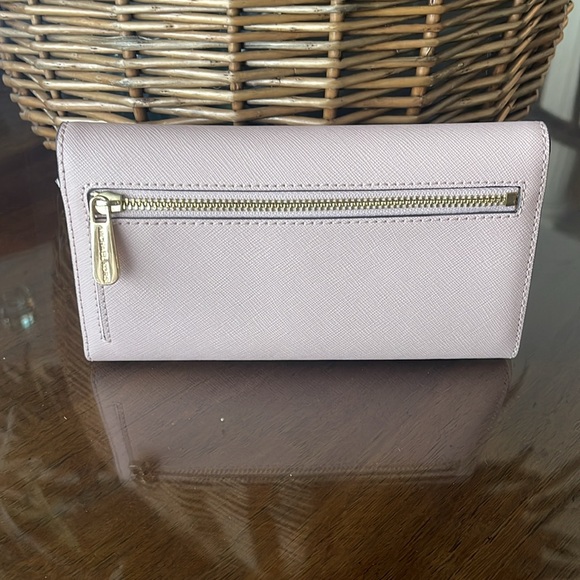 Michael Kors Wallet - Picture 2 of 3